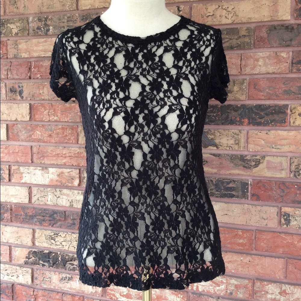 LUSH Black Floral Lace T Under Shirt Cap…